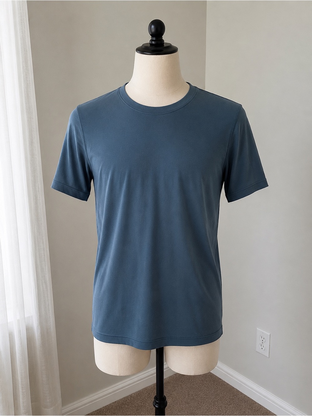 Lululemon Classic Blue Men Top Shirt Short Sleeve